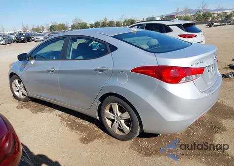 2012 Hyundai Elantra Gls (Ulsan Plant) z USA, uszkodzony, nr VIN KMHDH4AE5CU415643